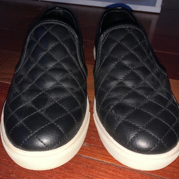 Steve Madden Shoes - BRAND NEW Steve Madden shoes